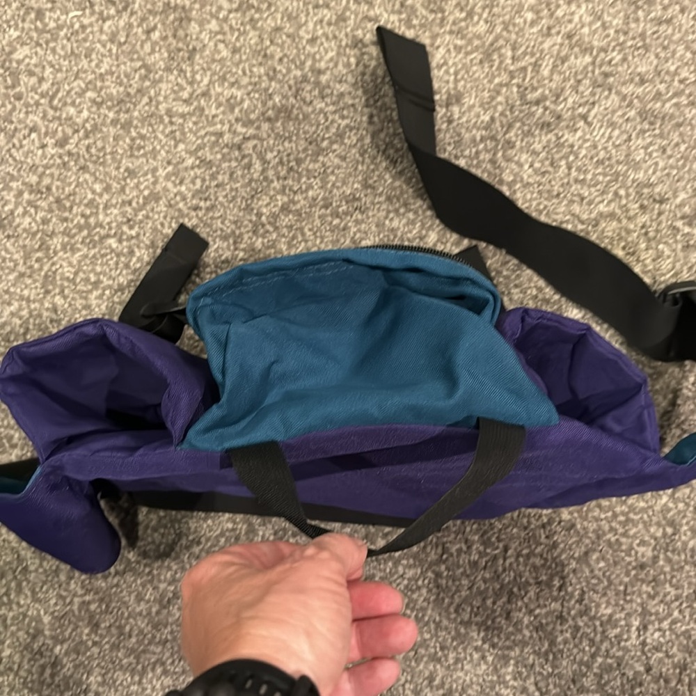 Lowe Alpine hiking Fanny pack. - Picture 6 of 6
